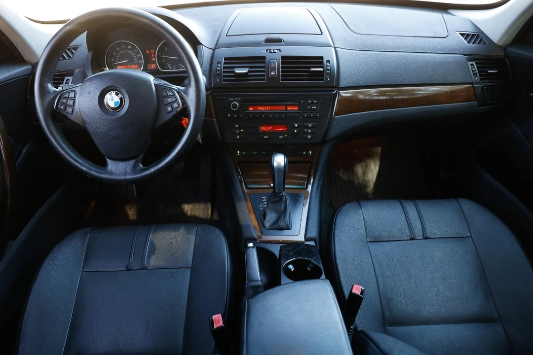 2010 BMW E83 X3 - Image 2 of 12