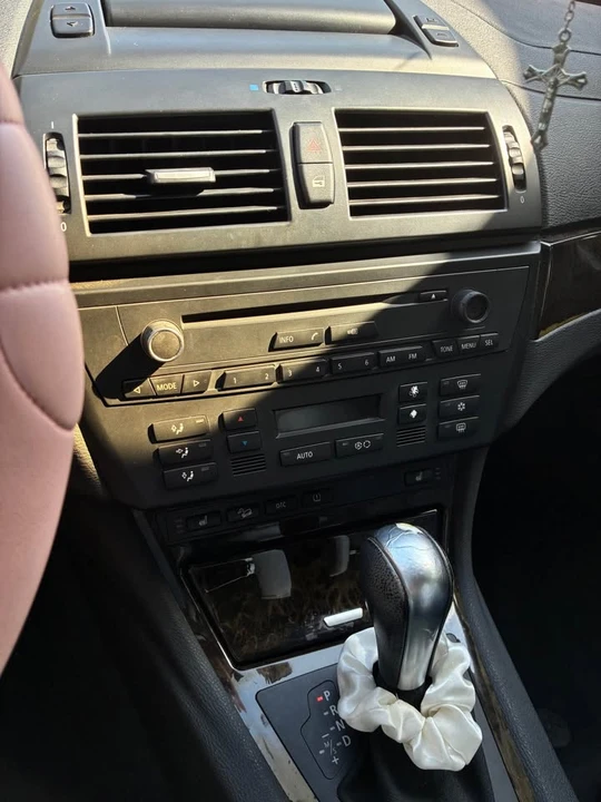 2010 BMW E83 X3 - Image 2 of 8