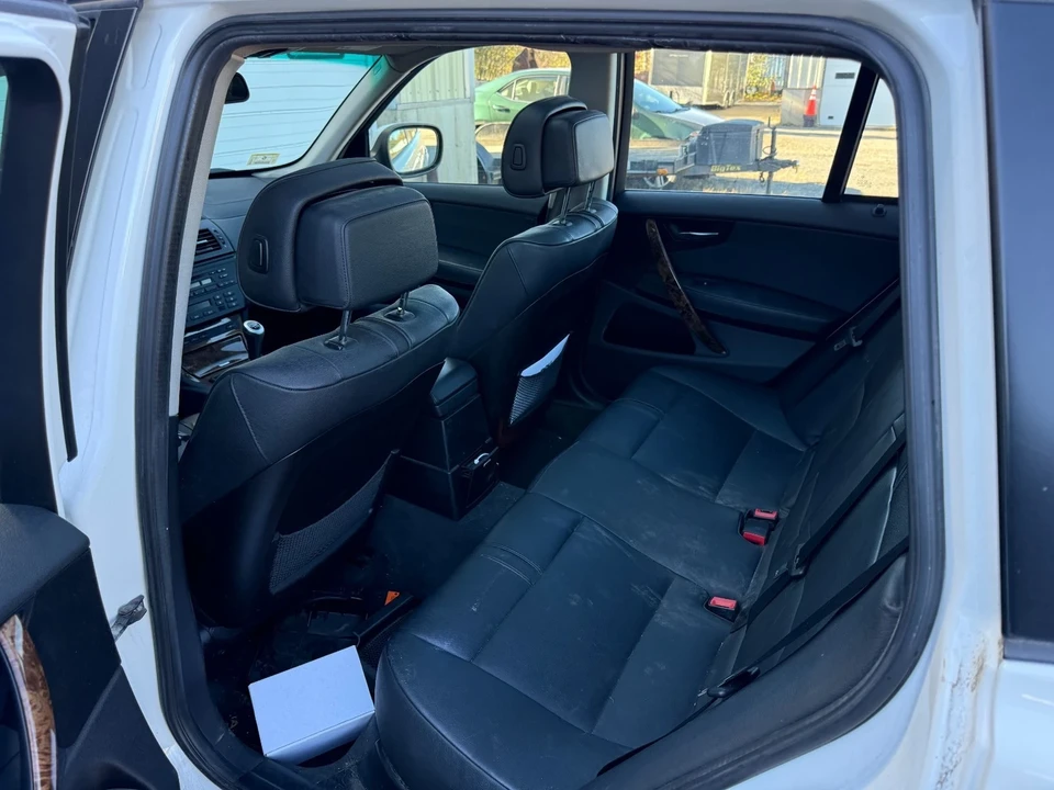 2010 BMW E83 X3 - Image 9 of 12