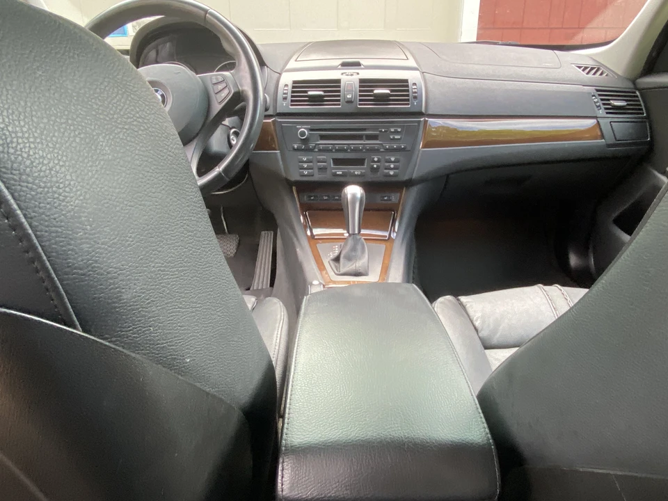 2010 BMW E83 X3 - Image 17 of 31