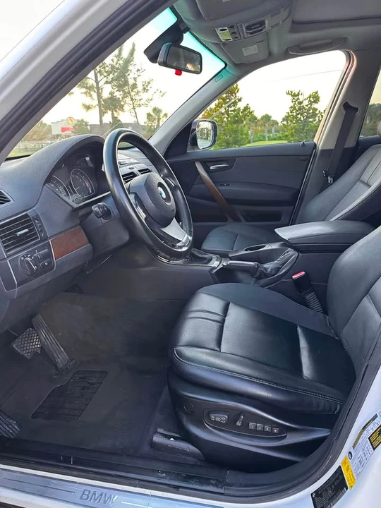2010 BMW E83 X3 - Image 5 of 17