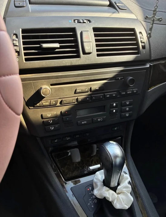2010 BMW E83 X3 - Image 2 of 8