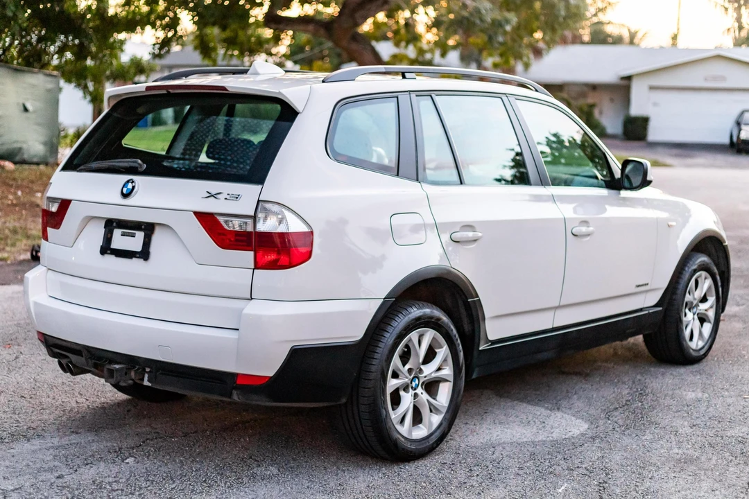 2010 BMW E83 X3 - Image 4 of 31
