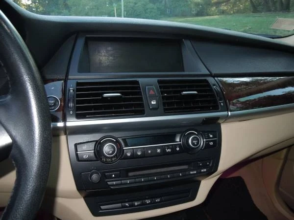 2010 BMW E70 X5 - Image 16 of 17