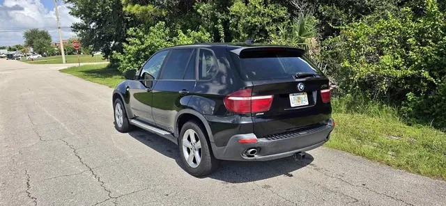 2010 BMW X5 3.0i Sport Utility 4D