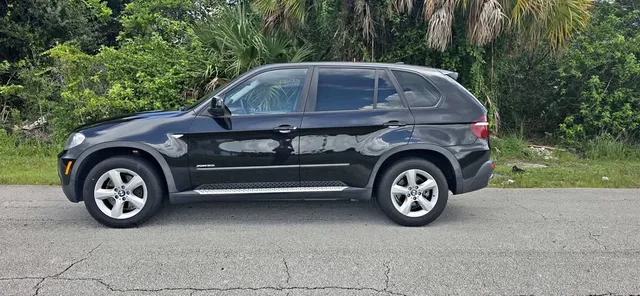 2010 BMW X5 3.0i Sport Utility 4D