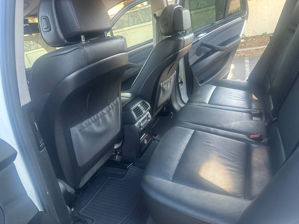 2010 BMW E70 X5 - Image 10 of 20