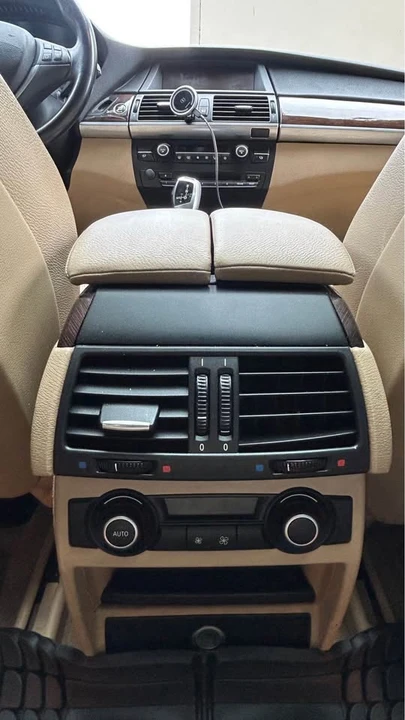 2010 BMW E70 X5 - Image 11 of 20