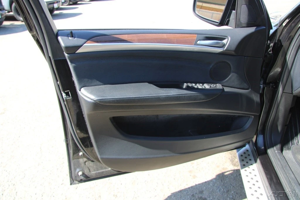 2010 BMW E70 X5 - Image 14 of 21