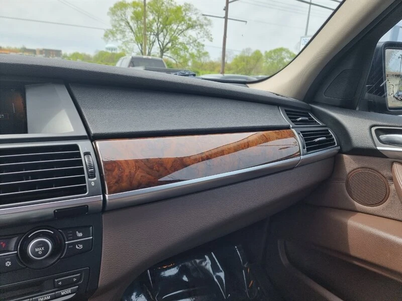 2010 BMW E70 X5 - Image 16 of 20
