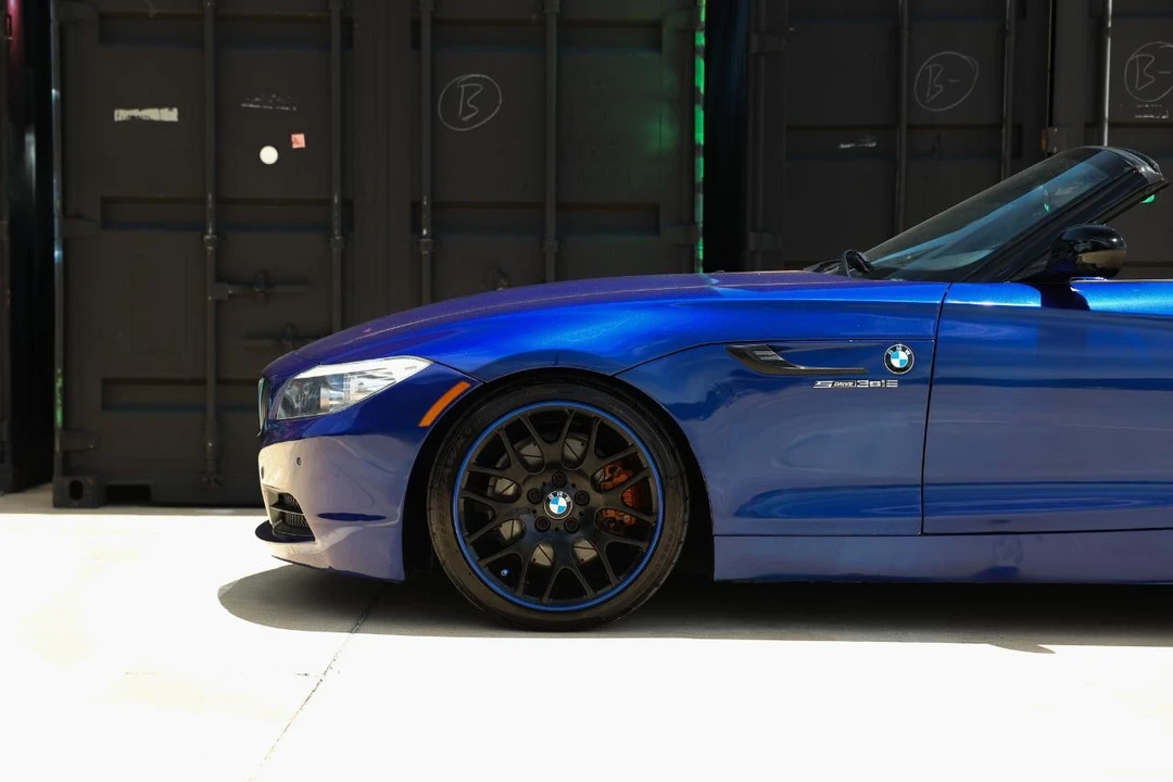 2010 BMW - Image 24 of 31