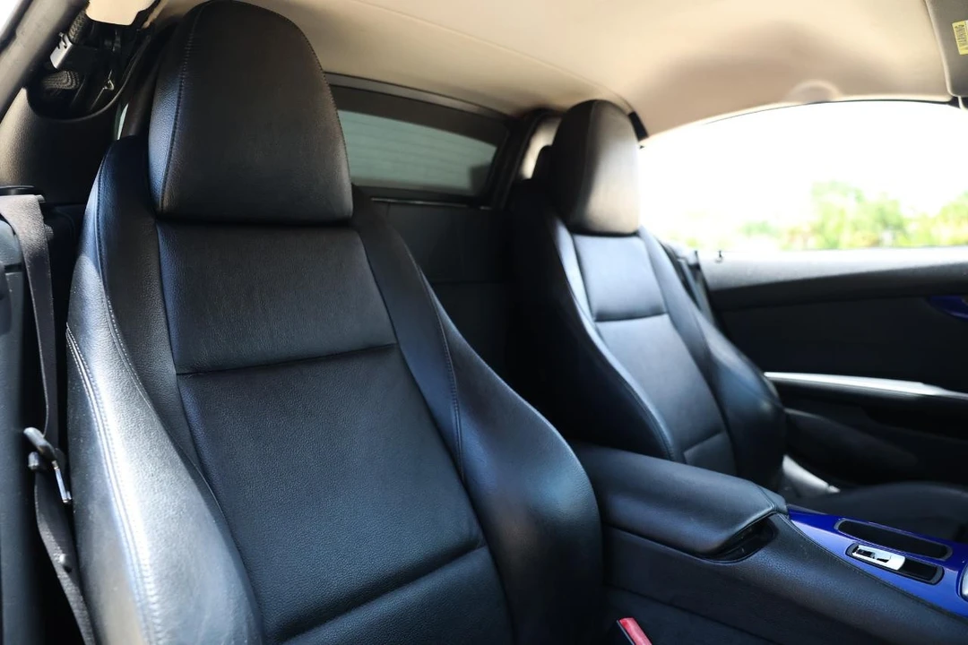 2010 BMW - Image 10 of 31