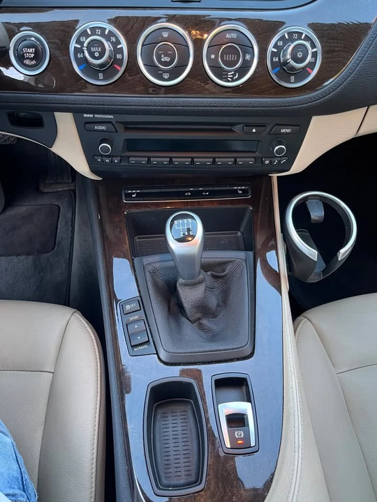 2010 BMW E89 Z4 Roadster - Image 16 of 19