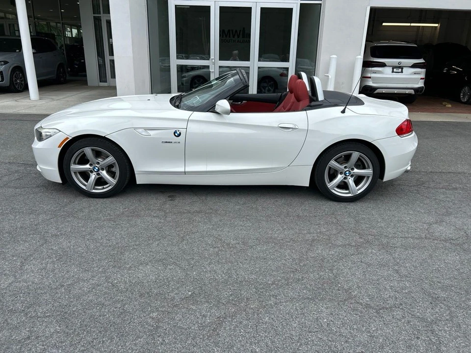 2010 BMW E89 Z4 Roadster - Image 2 of 17