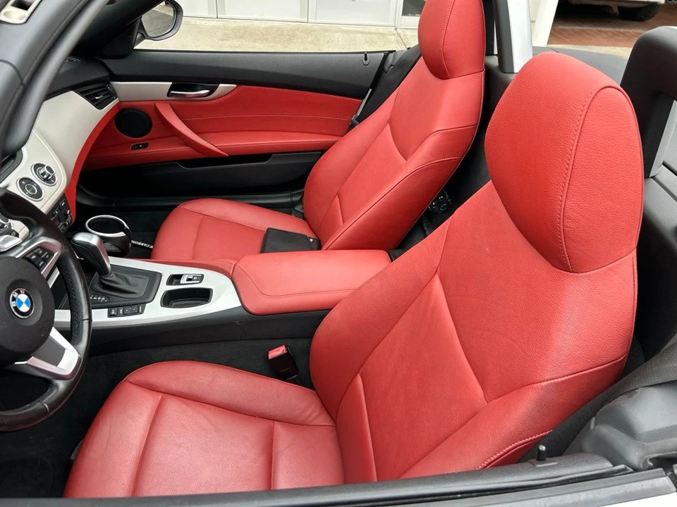 2010 BMW E89 Z4 Roadster - Image 9 of 17