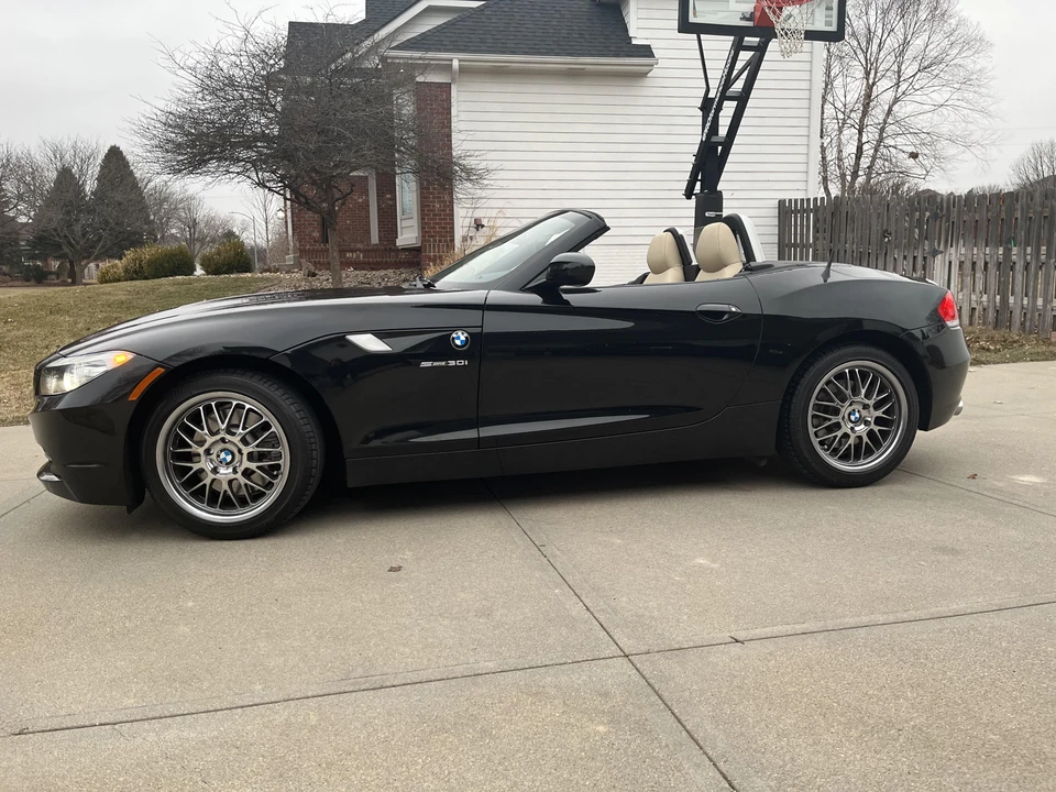 2010 BMW E89 Z4 Roadster - Image 8 of 31