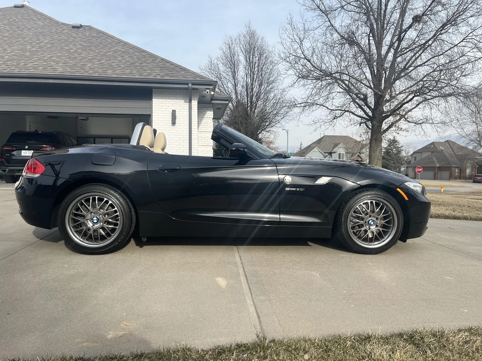2010 BMW E89 Z4 Roadster - Image 12 of 31