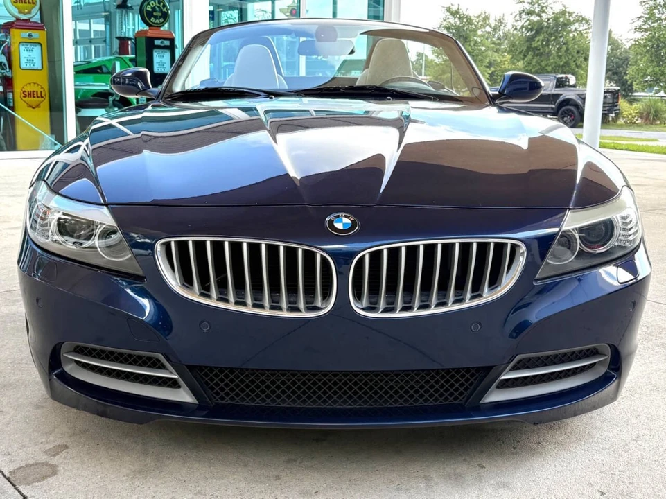 2010 BMW E89 Z4 Roadster - Image 2 of 31