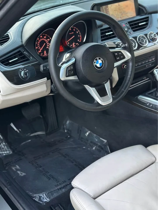 2010 BMW E89 Z4 Roadster - Image 11 of 20
