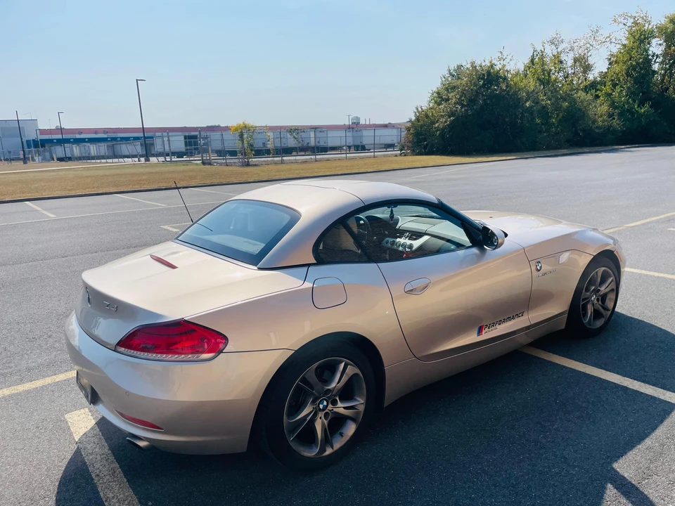 2010 BMW E89 Z4 Roadster - Image 14 of 31