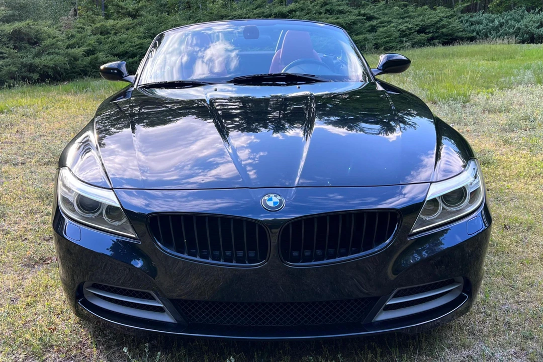 2010 BMW E89 Z4 Roadster - Image 2 of 31