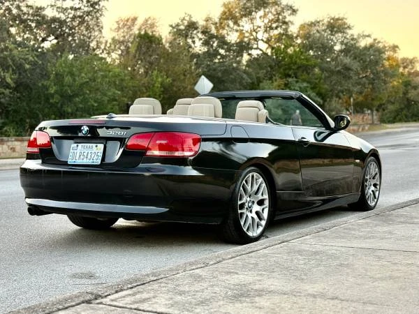 2010 BMW E93 3 Series Convertible - Image 12 of 20