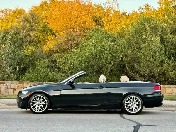2010 BMW E93 3 Series Convertible - Image 7 of 20