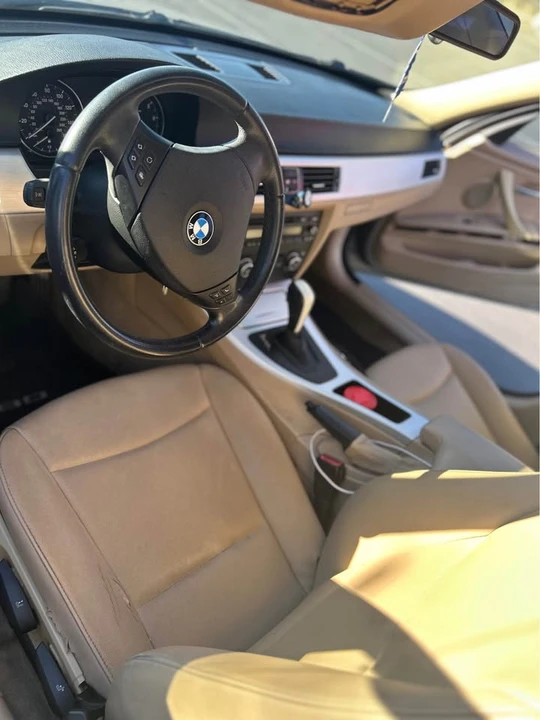 2010 BMW i8 - Image 3 of 4