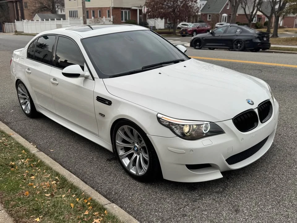 2010 BMW E60 M5 - Image 2 of 10