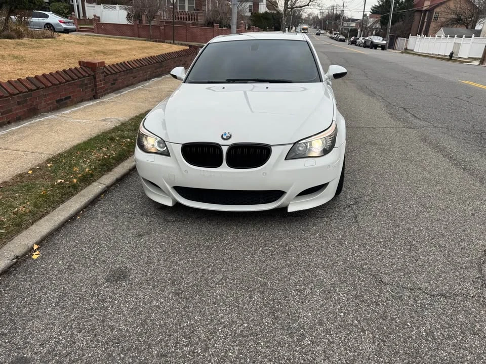 2010 BMW E60 M5 - Image 6 of 10