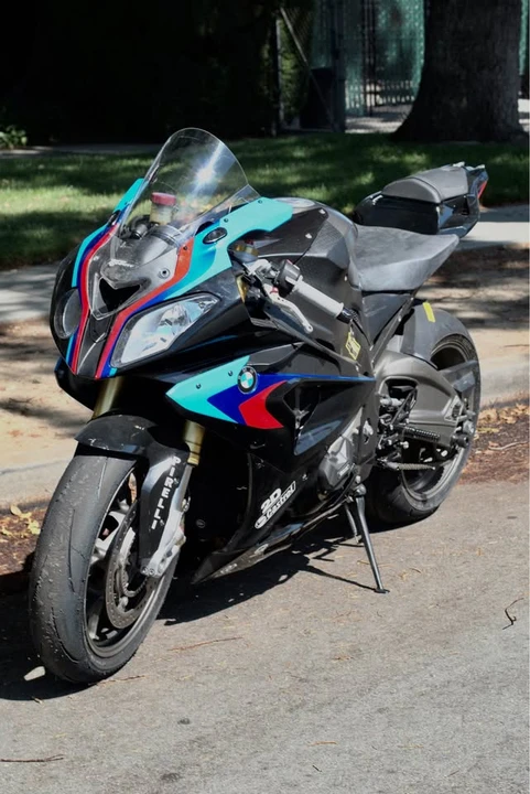 2010 BMW S1000 - Image 4 of 4