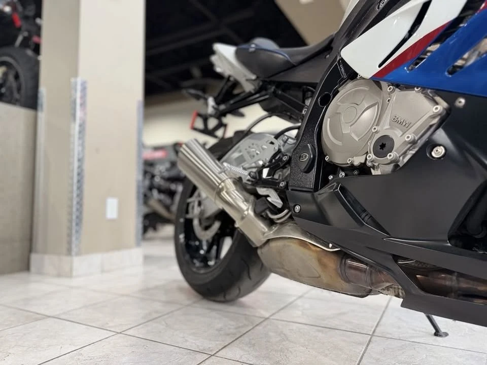 2010 BMW S1000 - Image 9 of 10