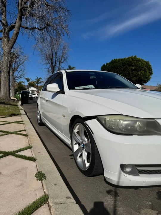 2010 BMW E90 3 Series Sedan - Image 14 of 14
