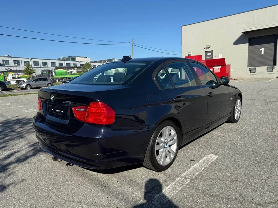 2010 BMW E90 3 Series Sedan - Image 7 of 18