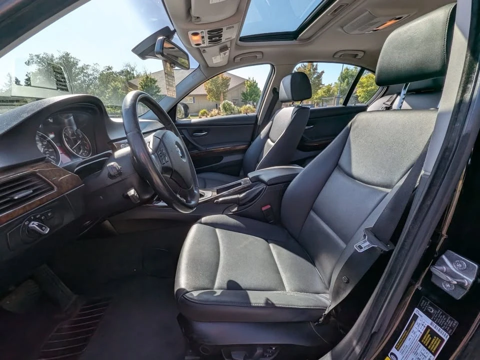 2010 BMW E90 335i Sedan - Image 19 of 20