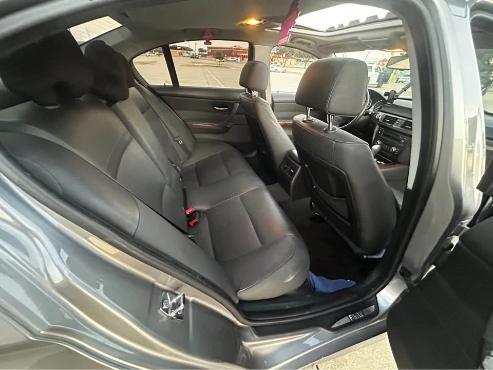 2010 BMW E90 3 Series Sedan - Image 10 of 10