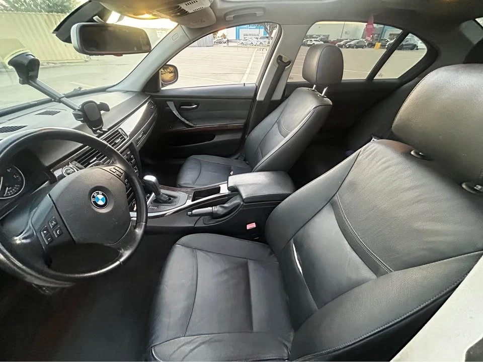 2010 BMW E90 3 Series Sedan - Image 6 of 10