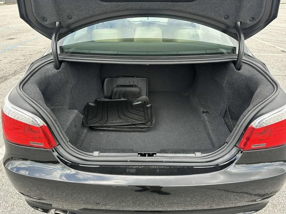 2010 BMW E60 5 Series Sedan - Image 12 of 18