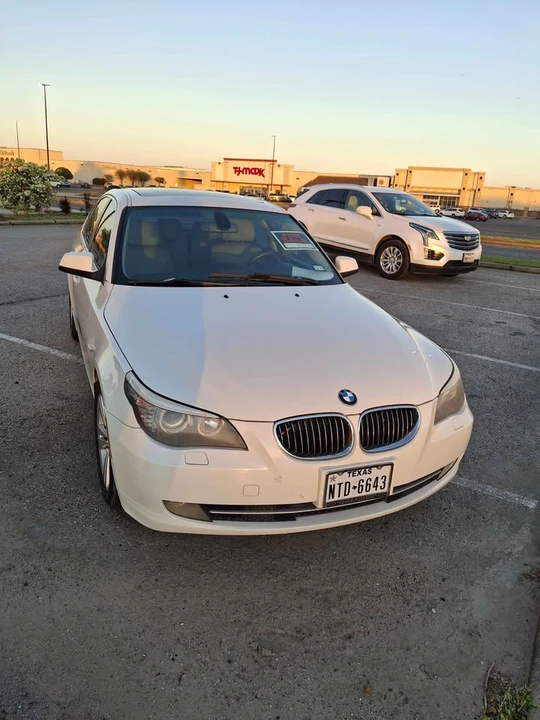 2010 BMW 5 Series - Image 4 of 6