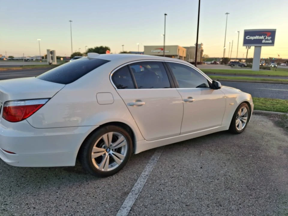 2010 BMW 5 Series - Image 3 of 6