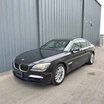 2010 BMW 750i M-Sport