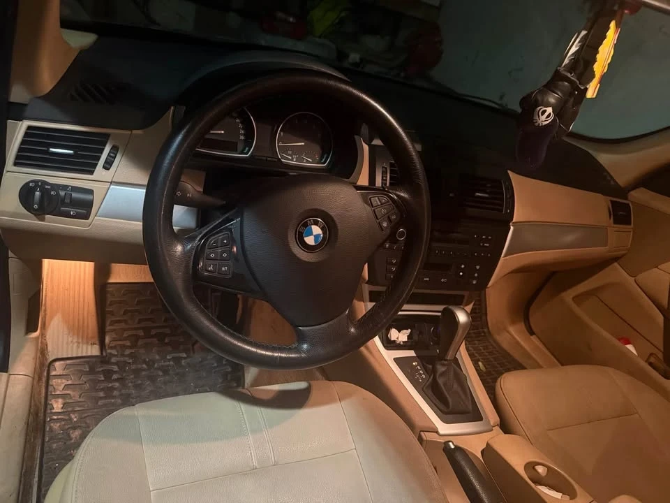 2010 BMW E83 X3 - Image 4 of 6