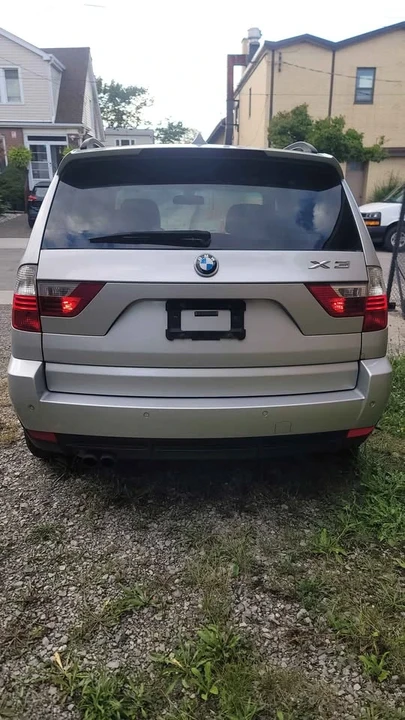 2010 BMW E83 X3 - Image 2 of 11