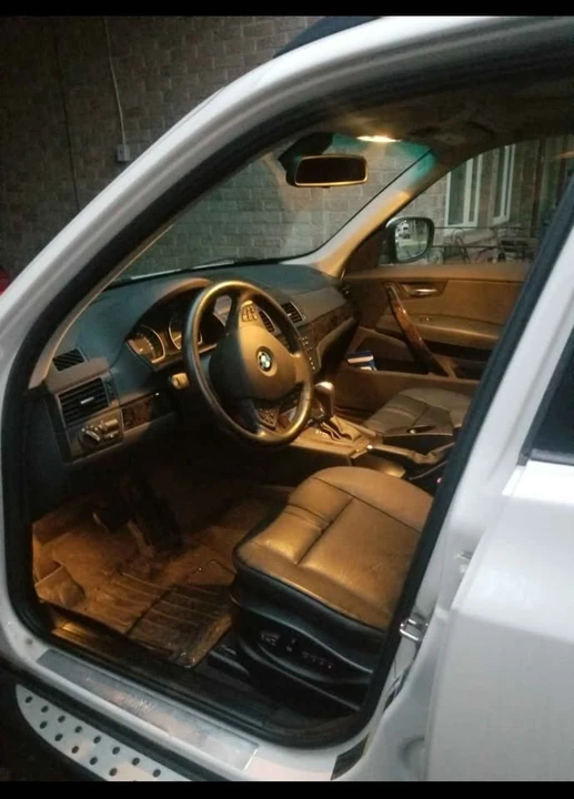 2010 BMW E83 X3 - Image 5 of 5
