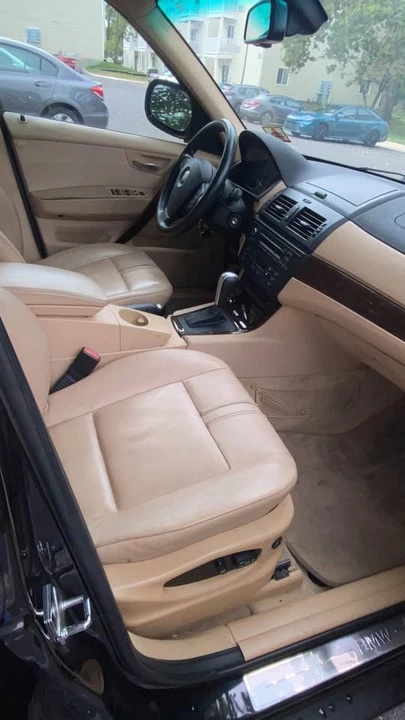 2010 BMW E83 X3 - Image 2 of 3