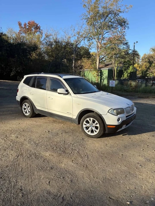 2010 BMW E83 X3 - Image 2 of 8