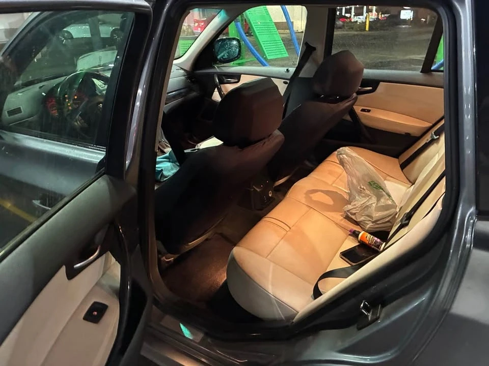 2010 BMW E83 X3 - Image 8 of 10