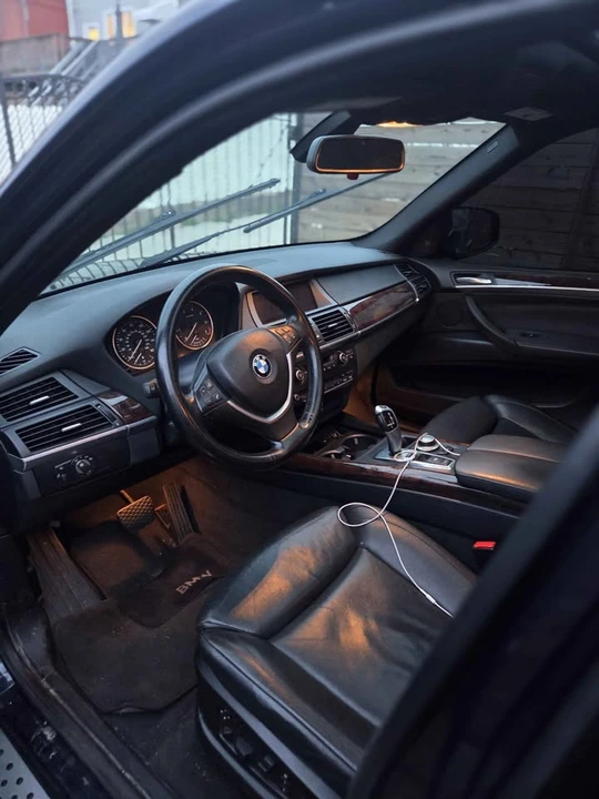 2010 BMW E70 X5 - Image 3 of 10