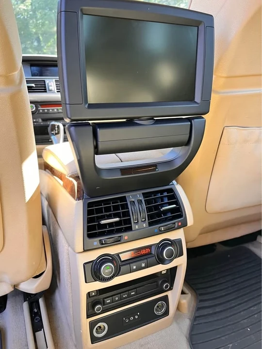 2010 BMW E70 X5 - Image 10 of 18