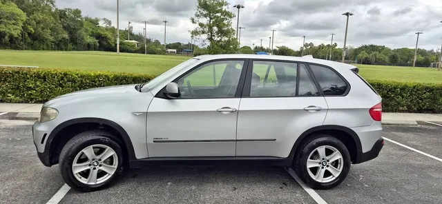 2010 BMW X5 xDrive30i
